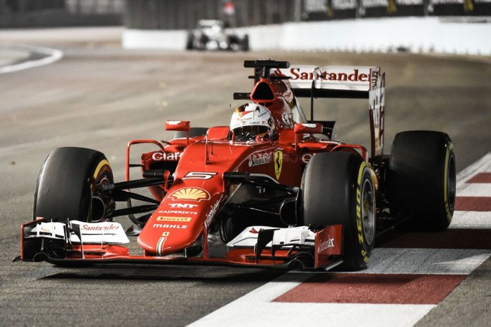 F1: Csoda Szingapúrban, Vettelé a pole 8 | Vezess F1: Csoda Szingapúrban, Vettelé a pole 8