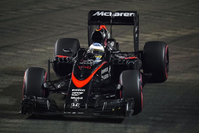F1: A McLaren még a téli teszteknél jár 7 | Vezess F1: A McLaren még a téli teszteknél jár 7