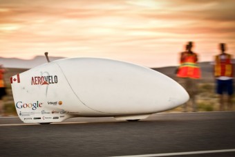 A bringa, amivel simán bemér a traffipax