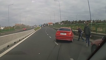 Tulok tolakodó Fiat és BMW találkozása