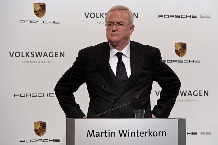 Távozott, mégis hatalomban maradt a VW vezére
