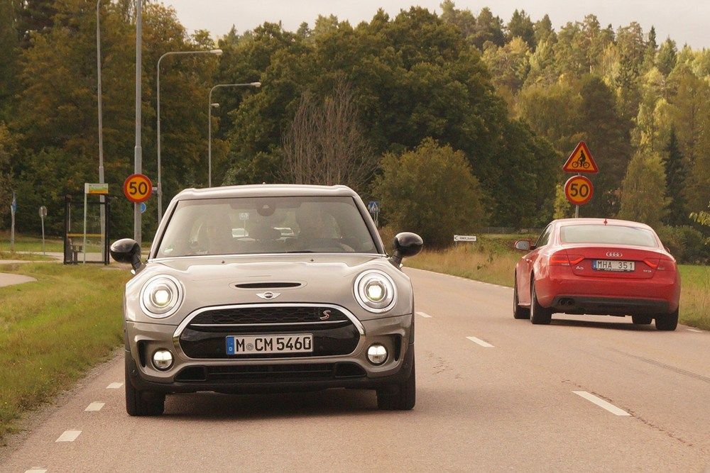 Teljesen más a One, a Cooper és a Cooper S frontja