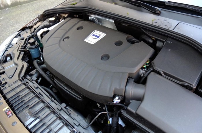 Teszt: Volvo V60 D4 AWD Cross Country 14