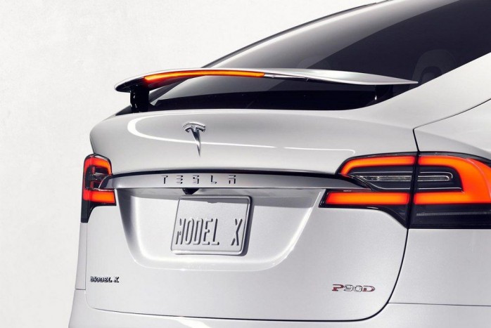 Mindent visz a Tesla elektromos szuper-terepjárója 7