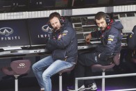 F1: Máris alávágtak az új csapatnak 91