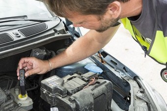 Ingyen átvizsgálják az autódat a rendőrök