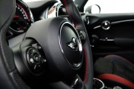 Teszt: MINI John Cooper Works 2