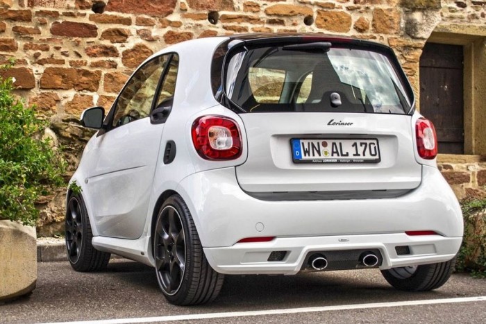 Nagyszájú pici autó 4