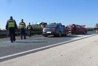 Sokkal több halott a magyar utakon 16