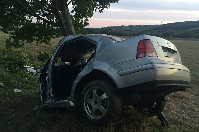 Durva fotók a Zalában történt balesetről 5