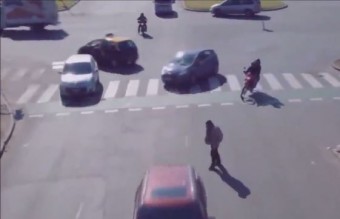 Kereszteződés, amelyben mindenki az életével játszik