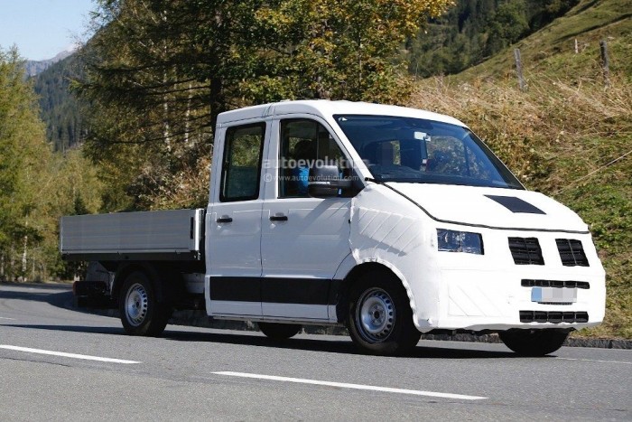 Itt vannak az első kémfotók az új Crafterről 5