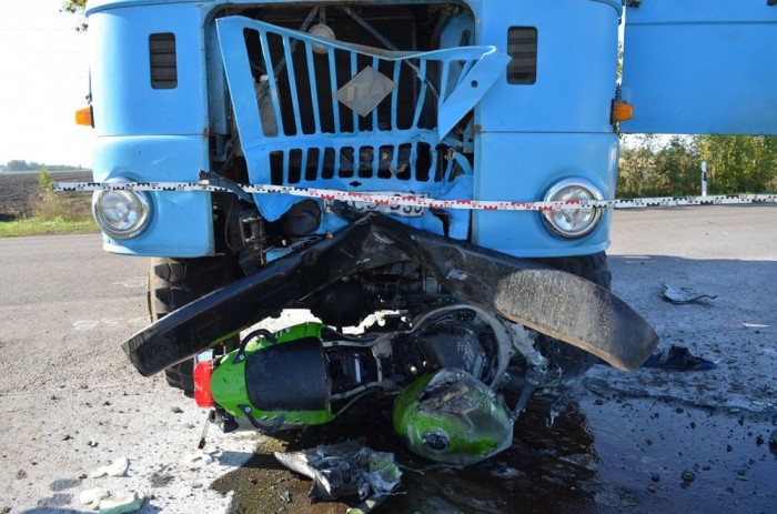 Megrázó képek a Jászságban történt ütközésről 3