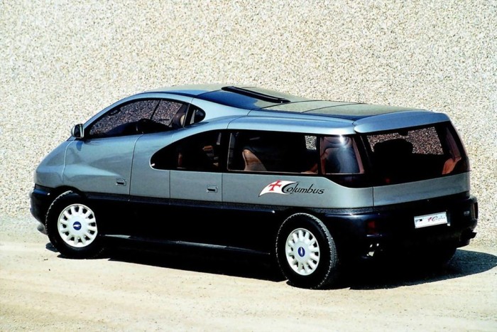 Autóbuzik szégyellnivaló álmai 7 | Vezess Italdesign Columbus (1992) Amerika felfedezésének ötszázadik évfordulójára készítette a neves olasz dizájnstúdió ezt a tanulmányt, minden apuka titkos álmát. Titkos álom, mert: