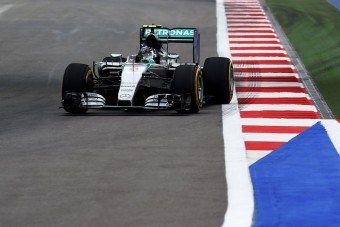 F1: Rosbergé a félbeszakított edzés