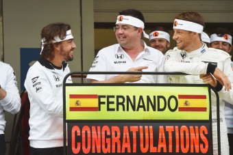 F1: Alonso örült, hogy nincs ott a főnök