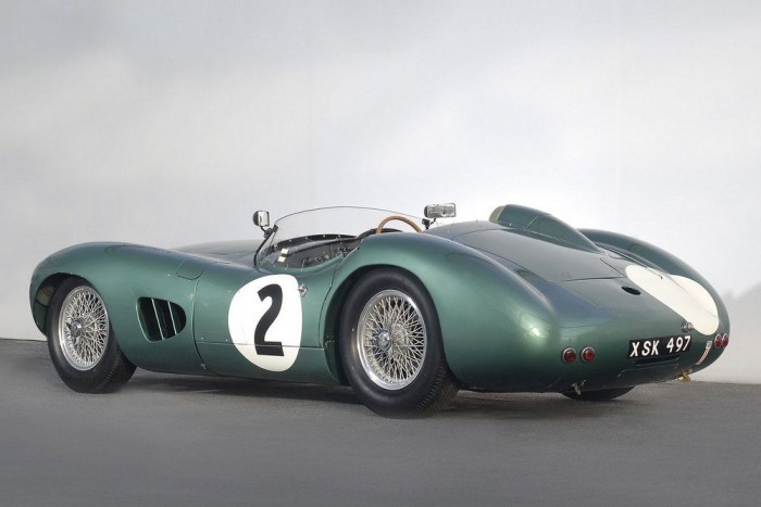 Nyolcmilliárdot érő veterán autót törtek meg 7