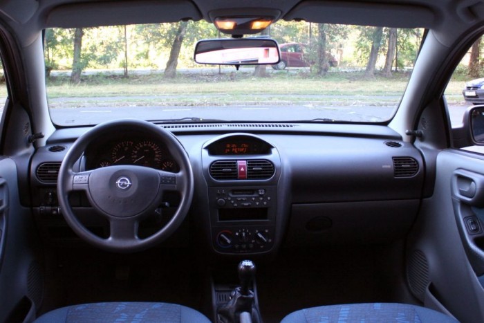 Mikor nem éri meg a német használt autó? 9 | Vezess Döntő érv volt az autó mellett az ép utastér