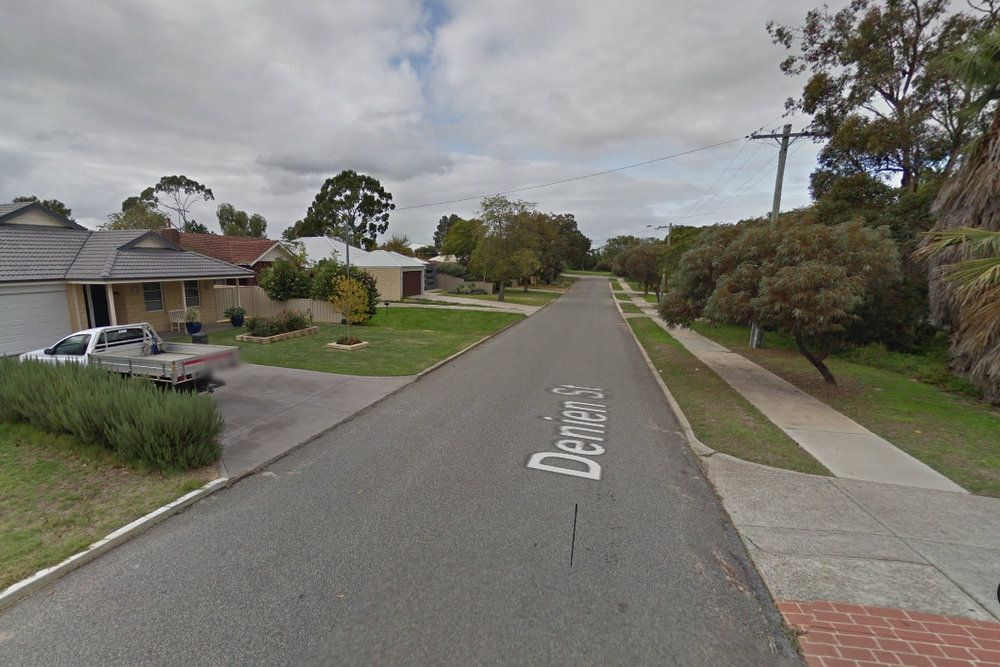 Ezen a békés kertvárosi utcán történt a rablás (kép: Google Maps)