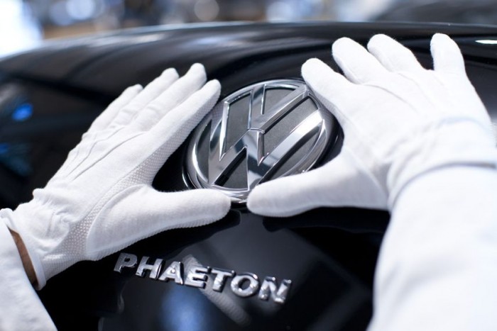 Elektromos luxusautó, AdBlue dízelek a VW-től