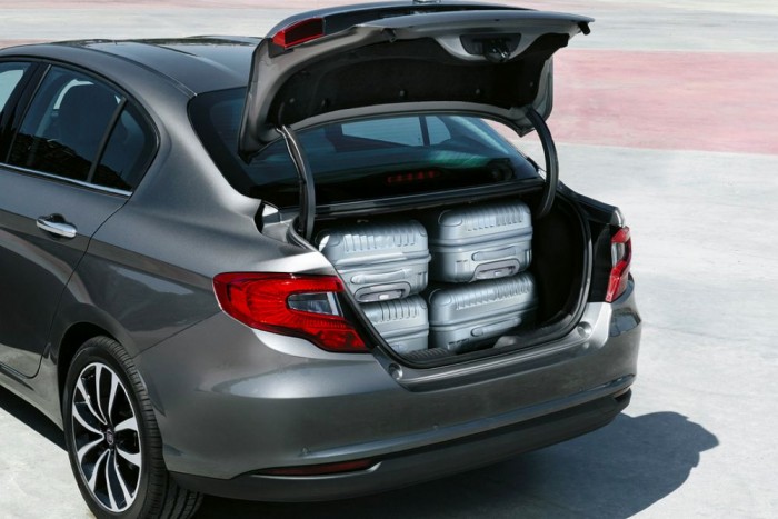 Hivatalos fotókon a Fiat Tipo 6