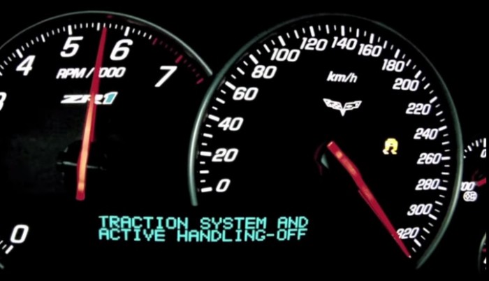 A Corvette őrülten pörgő kilométeróráját sose unjuk meg