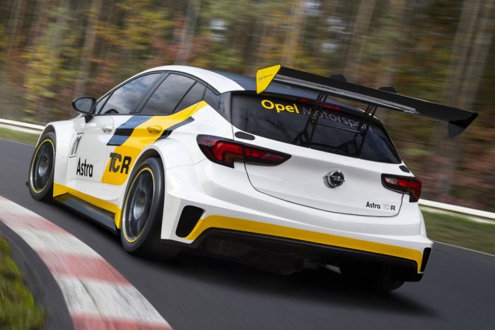 Opel Astra 30 millióért 7