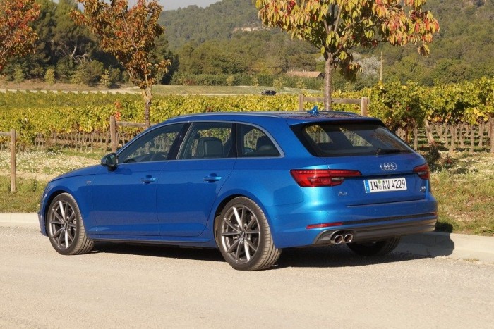 Vezettük: Audi A4 Avant – 2016 6 | Vezess 600 Nm jön ki a V6-osból, a hagyományos, nyolcgangos automata váltóval a fogyasztás számítógép szerint 8-8,5 liter volt a nagyon hajtós menetben