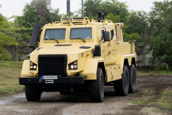 Magyar páncélozott járművek mutatkoztak be