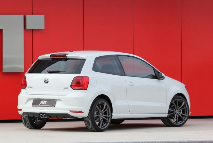 Plusz 40 lóerő a 40 éves Polónak 5