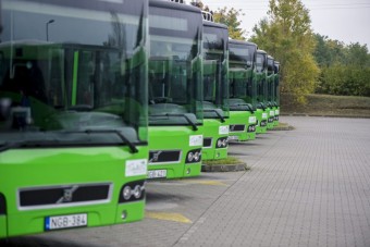 Itt vannak Pécs új buszai, de miért zöldek?