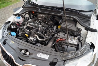 Leállítja a csalós dízelautók eladását a VW