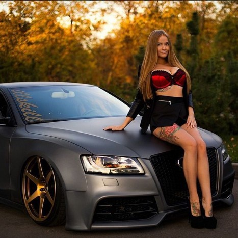 Szemérmetlenül drága autók, szemérmetlenül alulöltözött lányok 9