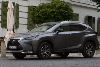 Teszt: Lexus NX 200t 38