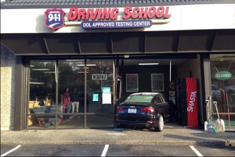 Lerombolta az autós iskolát a tanulóvezető