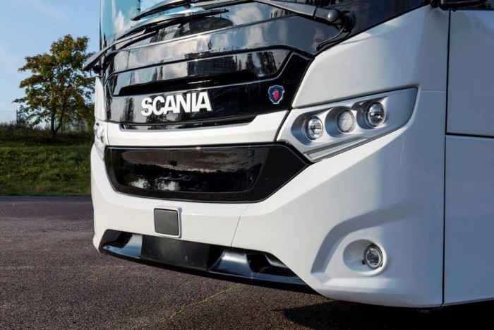 Svéd buszt csodál a világ 3