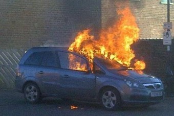 Tűzveszélyesek az Opel Zafirák?