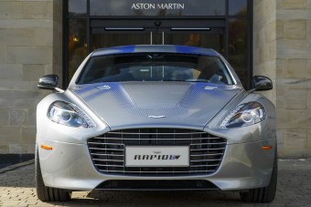 Kínába megy az elektromos Aston Martin sportszedán
