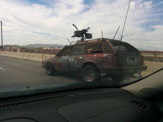 Az autós, aki felkészült az apokalipszisre 6