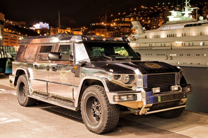 Diktátorok és járműveik 15