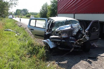 Súlyos sérültek Veszprém megyében, mentőhelikopter érkezett