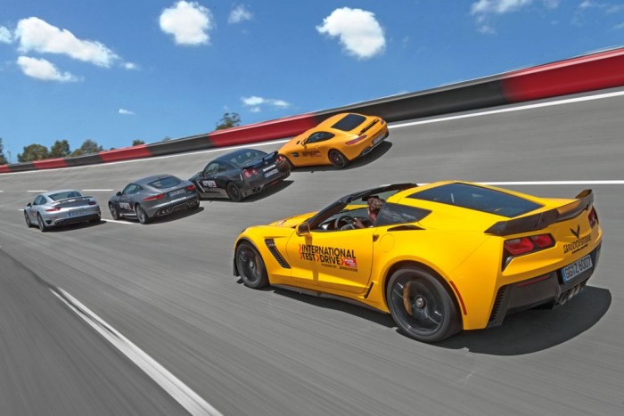 Vezettük: Chevrolet Corvette Z06 2015 5 Az Autó Magazin testvérlapjai szervezték a sportautók összehasonlító tesztjét. A Corvette Z06 kiemelkedett ebből a mezőnyből, bármilyen hihetetlennek is tűnhet