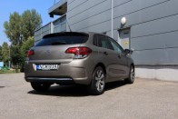 Teszt: Citroën C4 1,6 BlueHDI 32