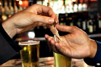 A város, ahol ingyen taxizhatnak a részegek