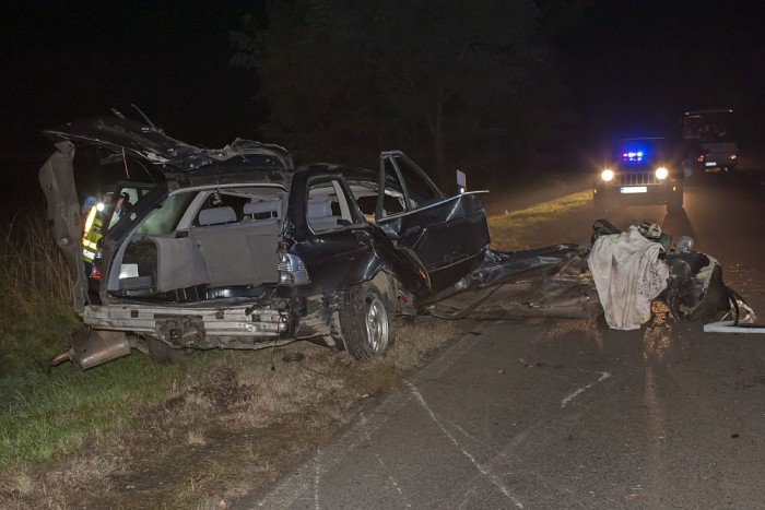 Megrázó képek a 3-as főúton történt balesetről 4