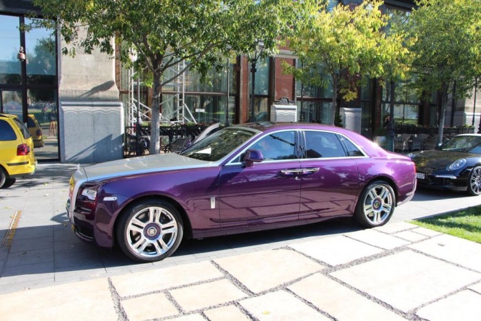 Szép színe van kendnek.