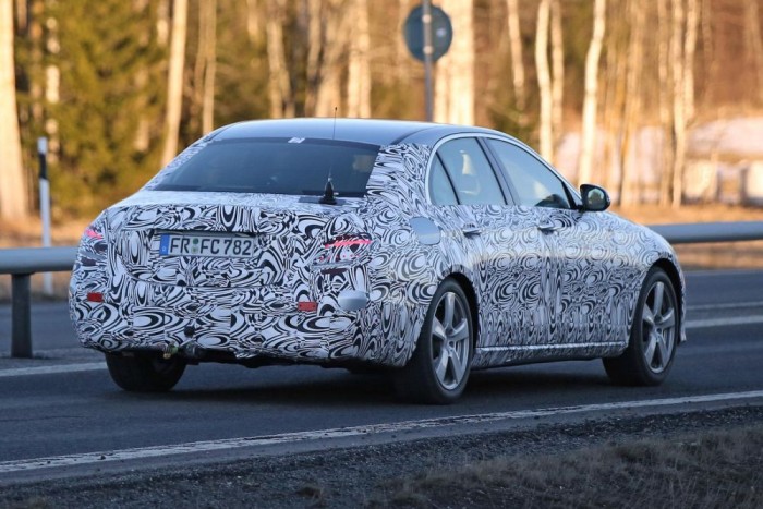 Titkos Mercedes Budapesten 8