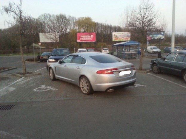 A tahó parkolás hazai és külföldi bajnokai 30