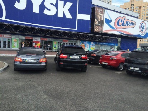 A tahó parkolás hazai és külföldi bajnokai 12