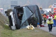 Egy ötéves fiú vesztette életét a német buszbalesetben 2